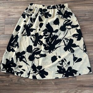 Elegant Black and Cream Floral Skirt